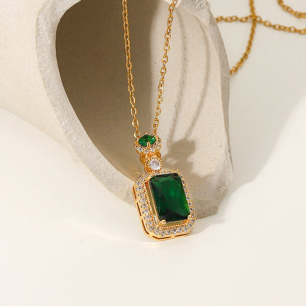 Esmeralda Gold Emerald Zircon Pendant Necklace Stainless Steel Non Tarnish Unbranded